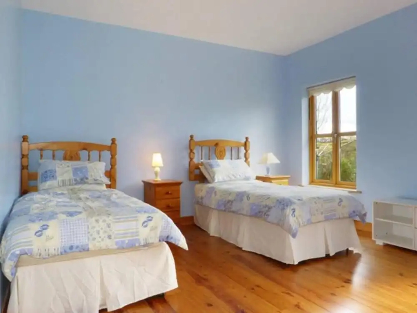 Large 5-bed Country House, Aughagower, Westport,