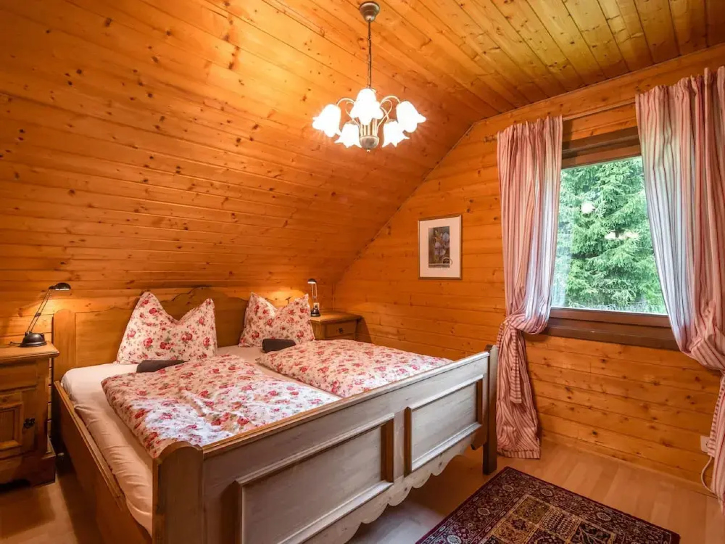 Very Spacious, Detached Holiday Home in Carinthia near Skiing & Lakes