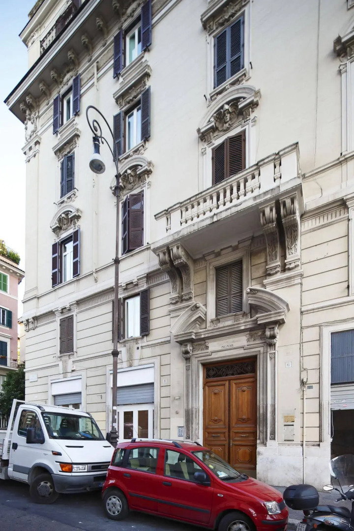 Tullia e Prisca Relais