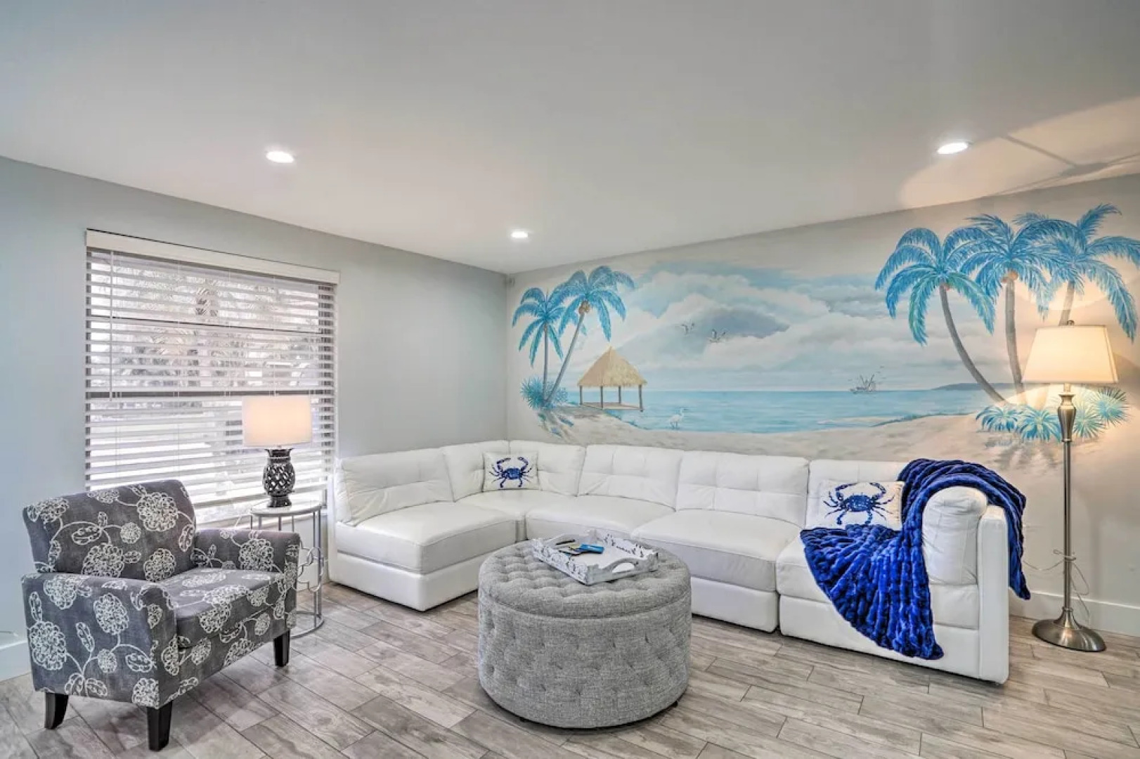 Waterfront Matlacha Home w/ Hot Tub & Grill!