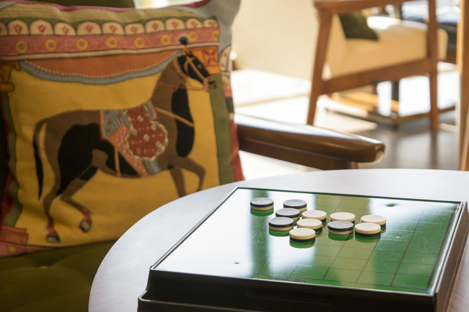 North Gate Inn Abira