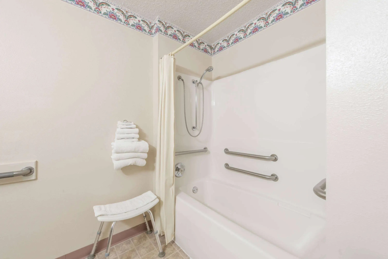 Super 8 by Wyndham Jerseyville