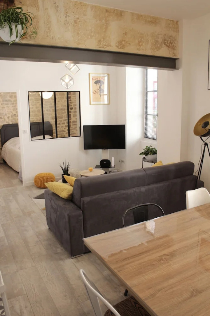 Feel@Home Nemausus « Le 4 »