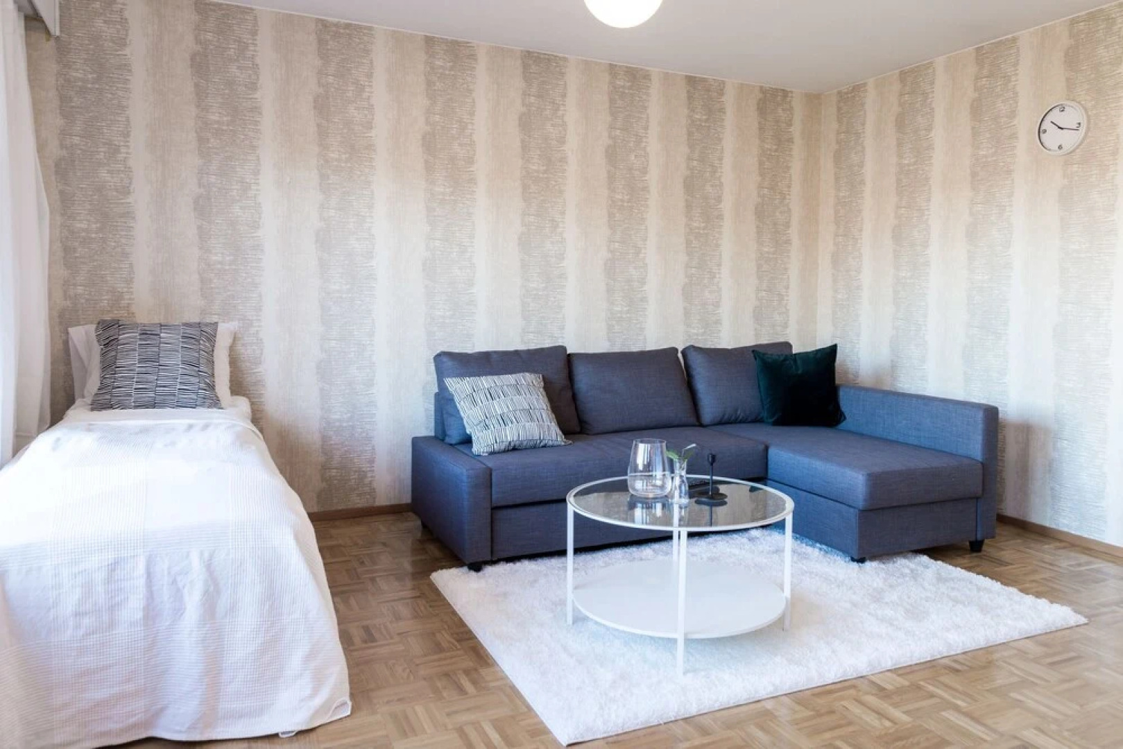 SSA Spot Comfortable 2-room apt 5004C18