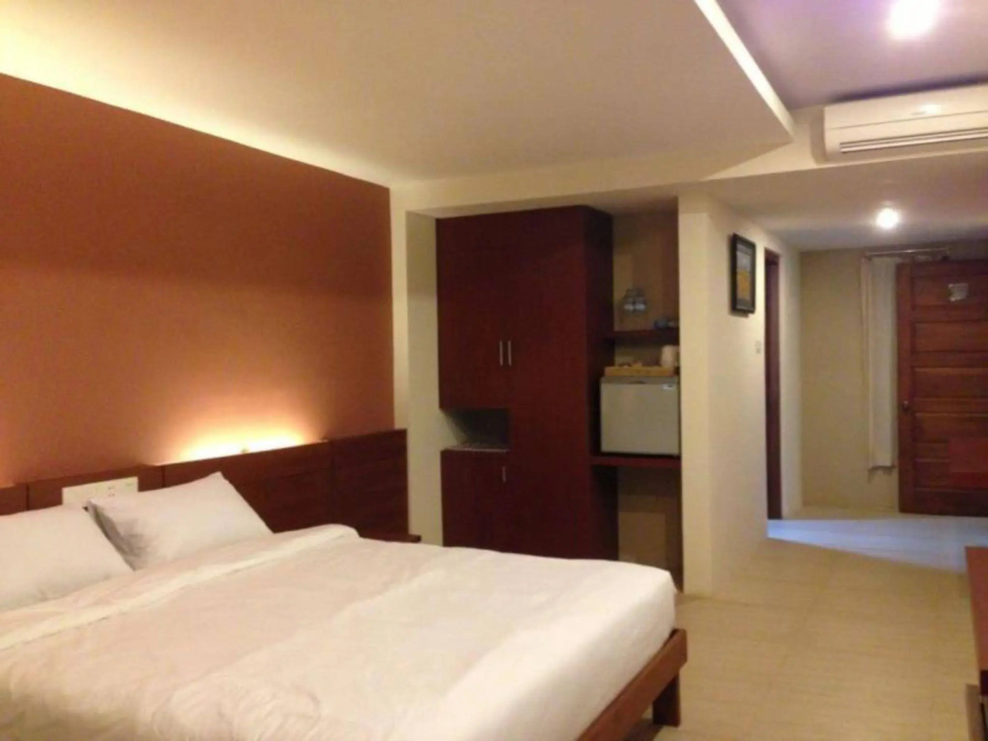 Paradise Hotel Nyaung Shwe