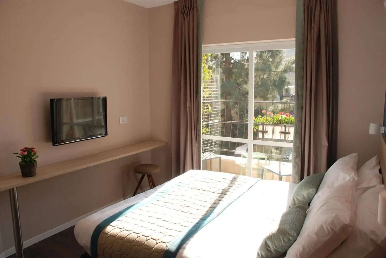 Jerusalem Castle Hotel