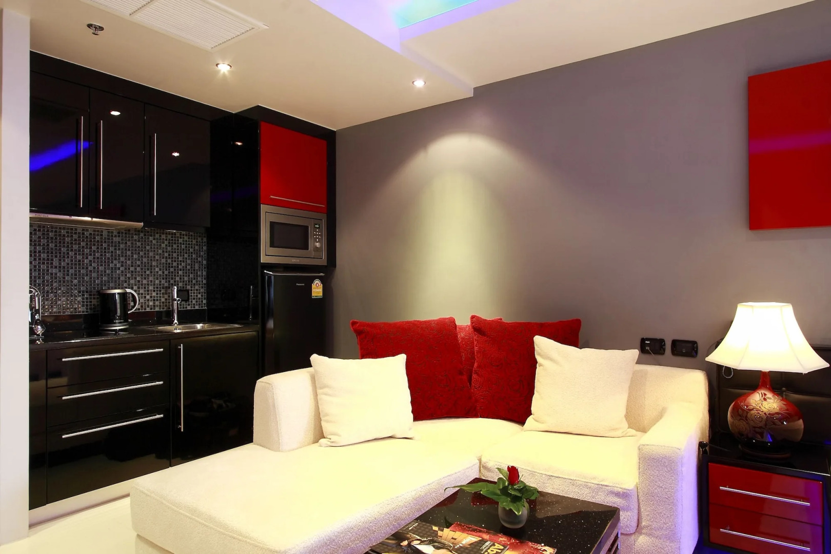 Absolute Bangla Suites