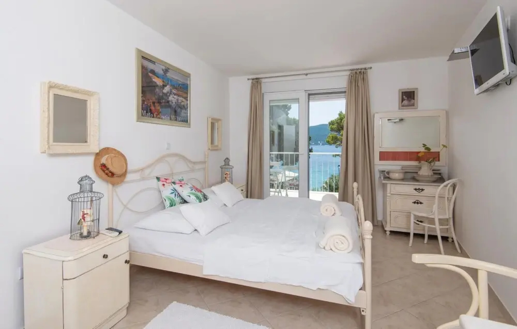 Amazing Home in Viganj With Wifi, Outdoor Swimming Pool and 3 Bedrooms