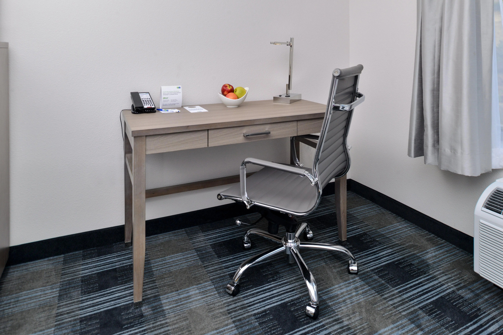 Holiday Inn Express & Suites San Diego - Mission Valley by IHG