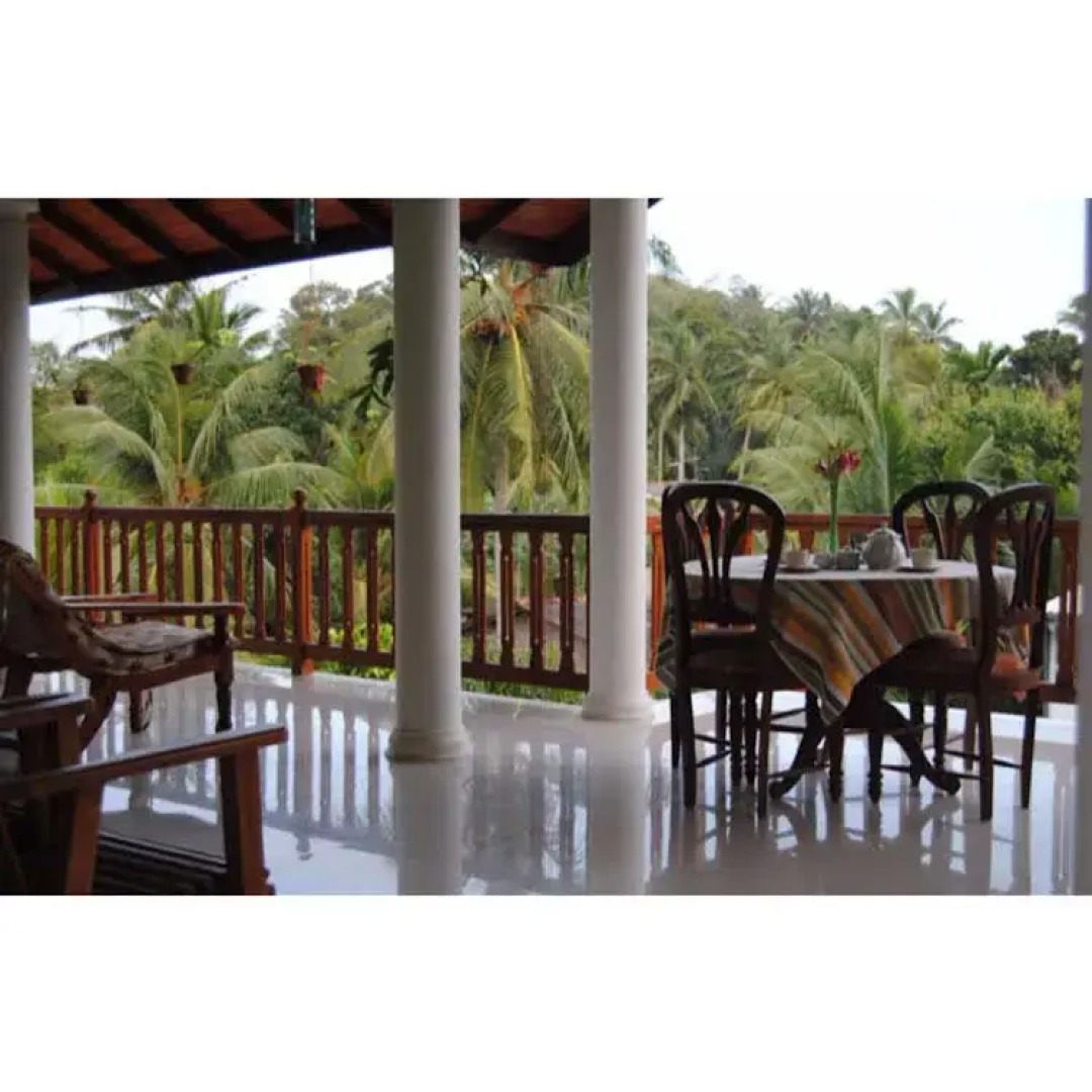 Vista Damith Guest House