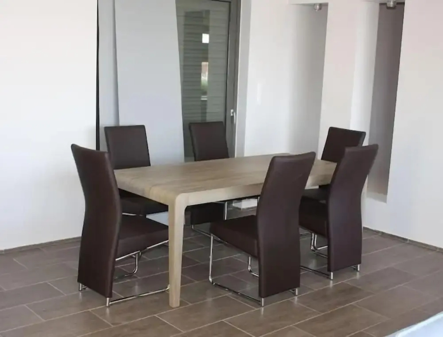 260sqm villa in Loutraki with a sea view