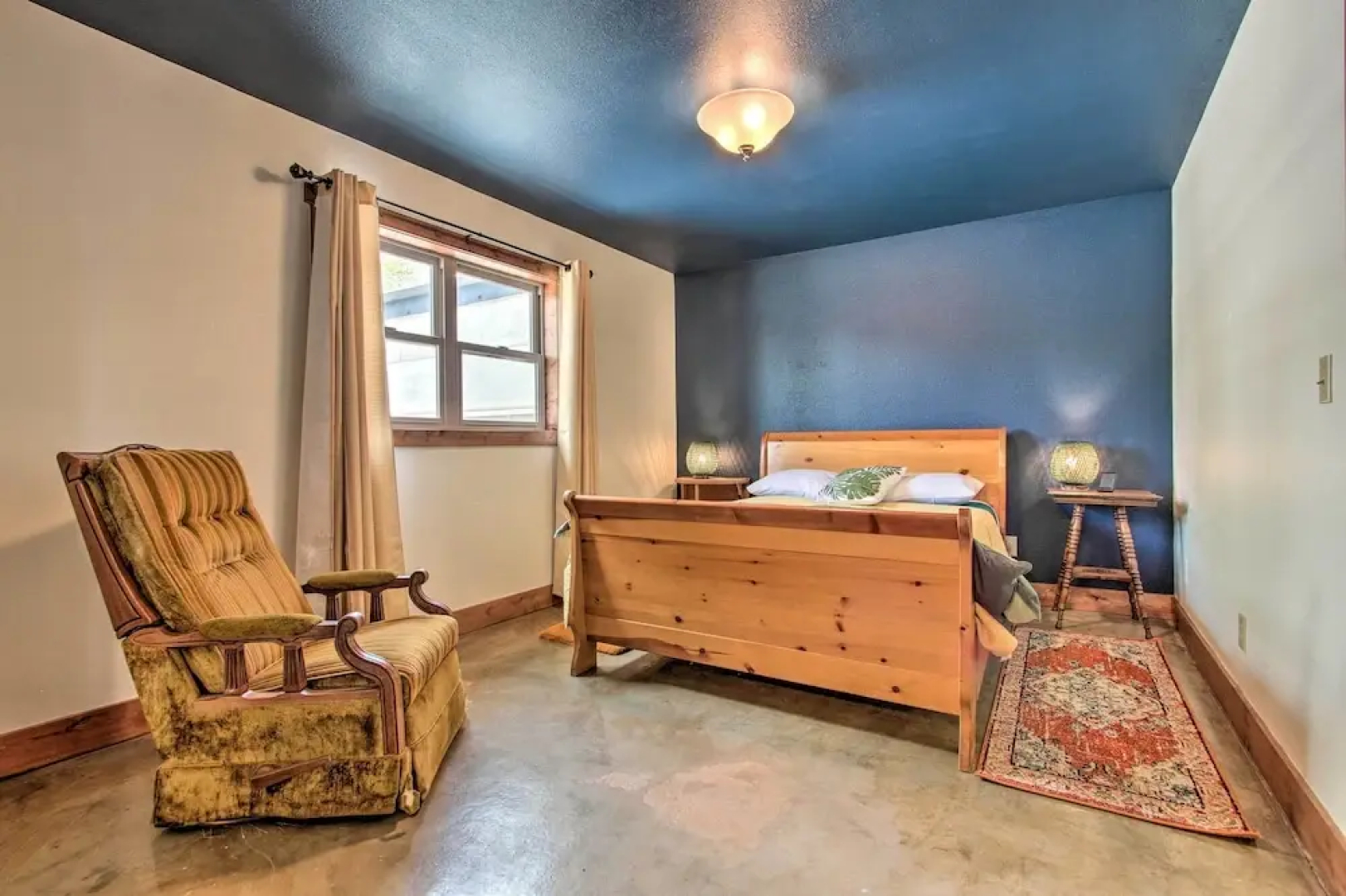 Chic Retro Retreat in Choteau: Walk to Dtwn!