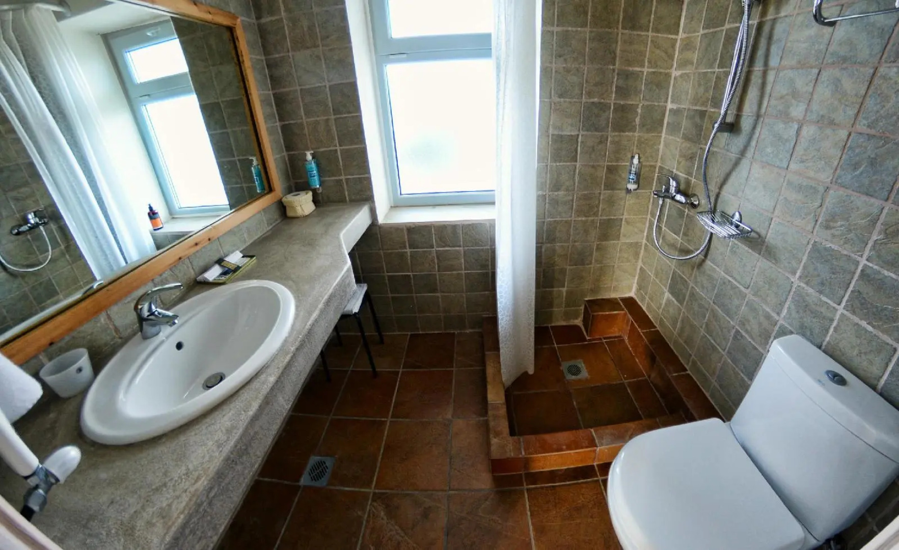 Filion Eco Hotel & Suites