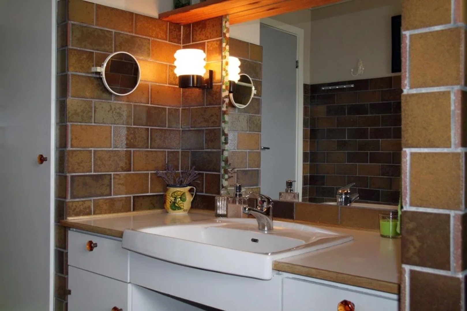 Le Chapeau Bed & Breakfast