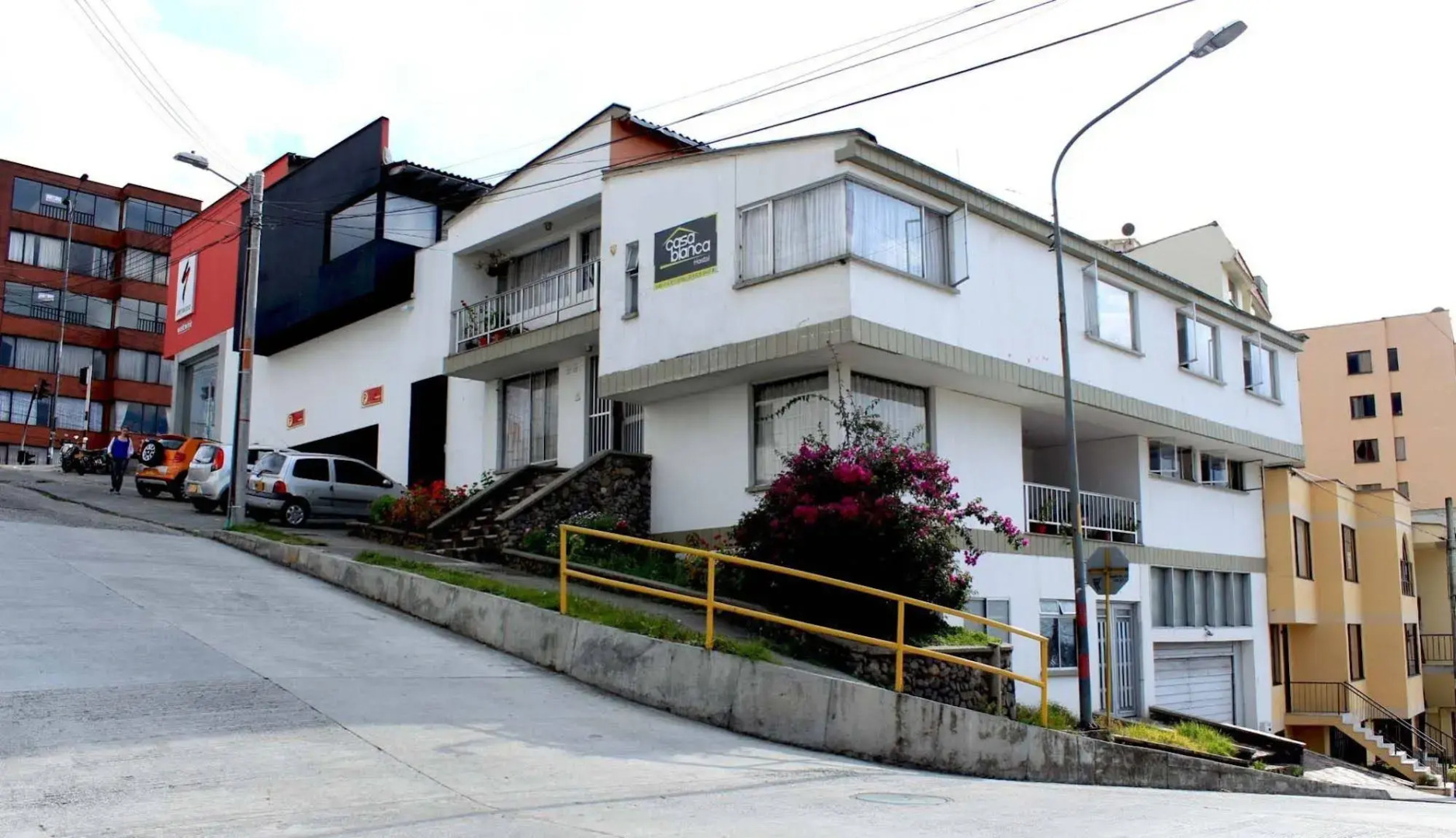 Casa Blanca Hostal Manizales - Hostel