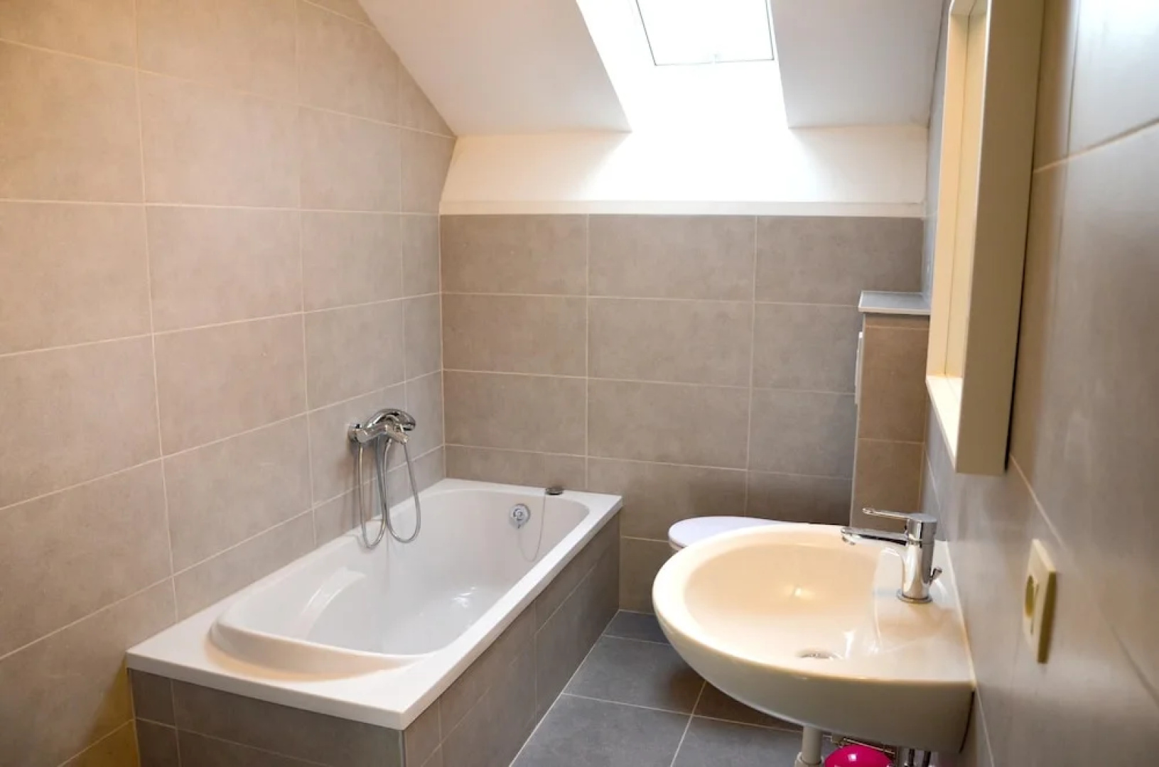 House With 5 Bedrooms in Stavelot, With Wonderful City View and Furnished Garden