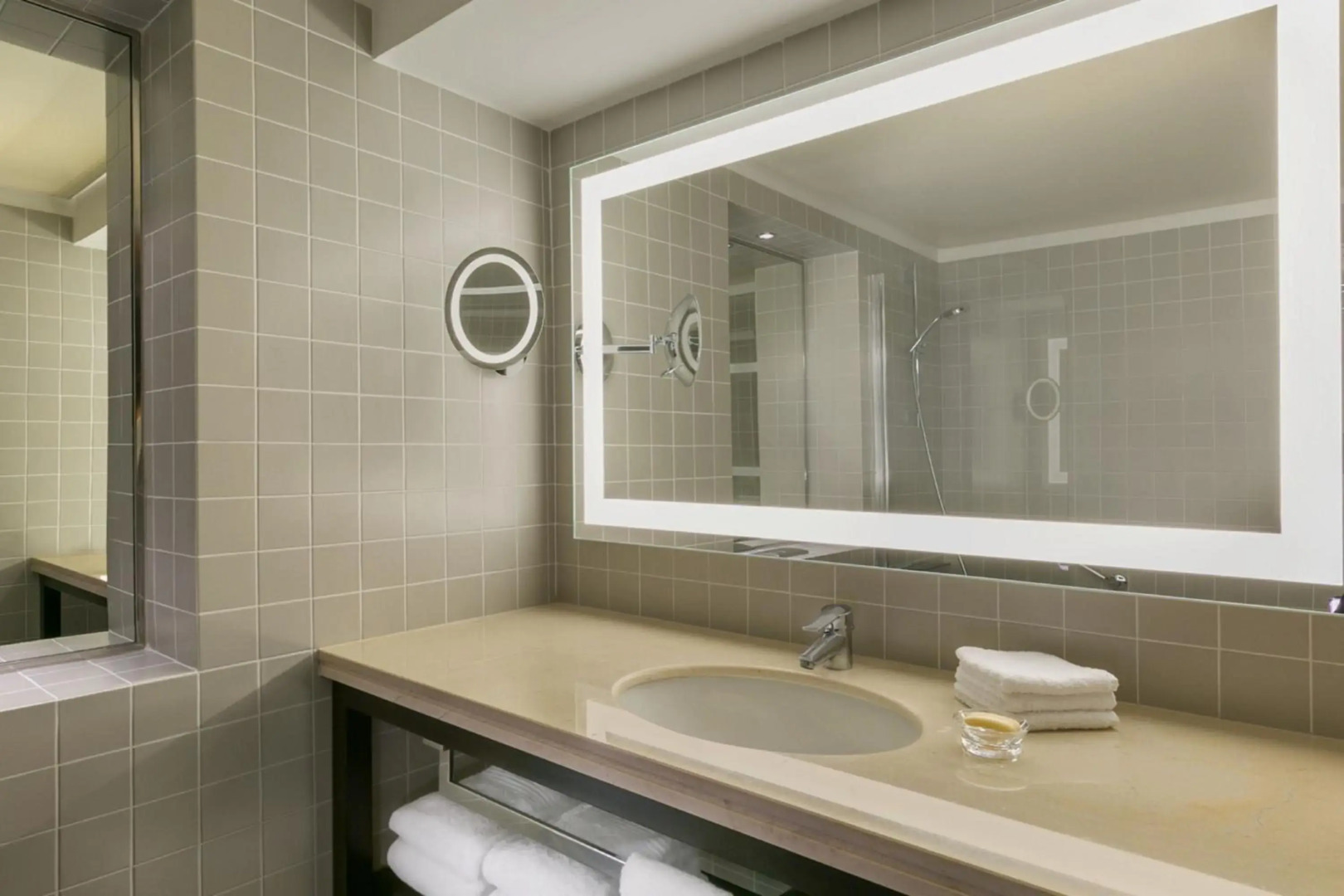 Sheraton Bucharest Hotel