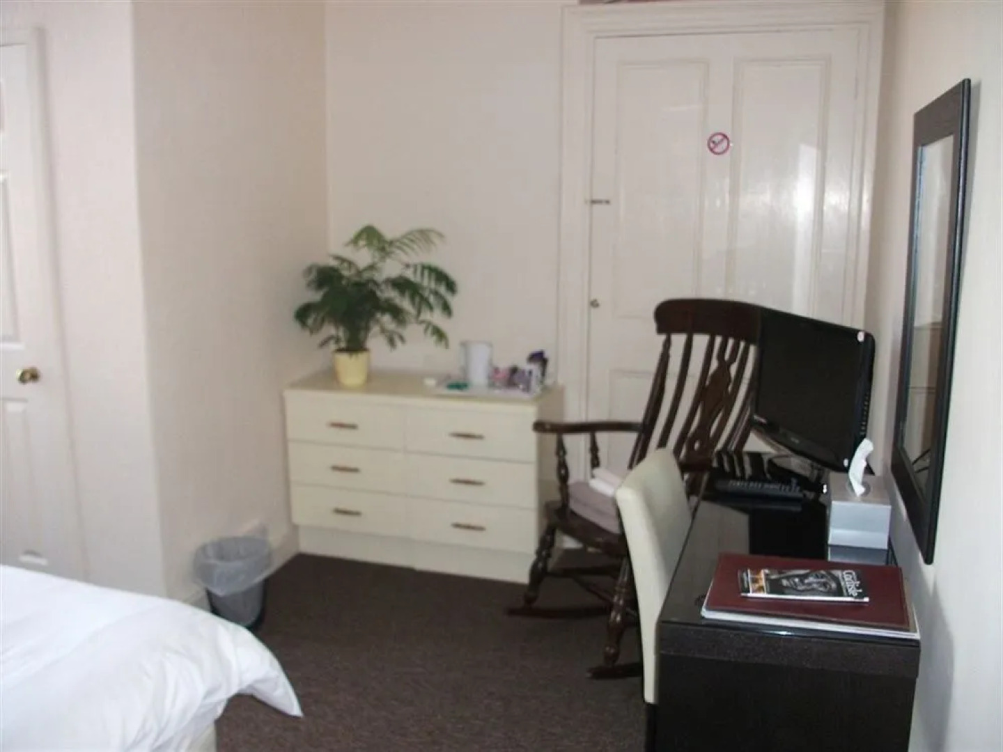 Townhouse Bed & Breakfast