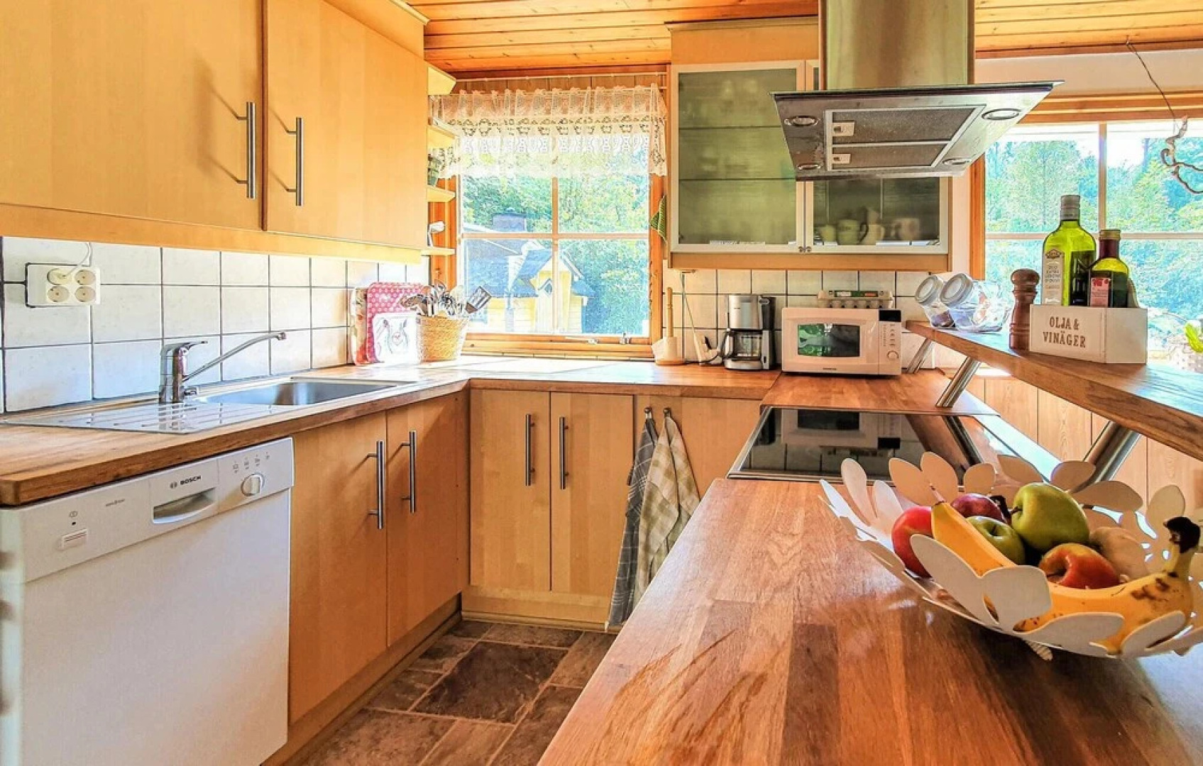 Nice Home in Örkelljunga With Wifi and 4 Bedrooms