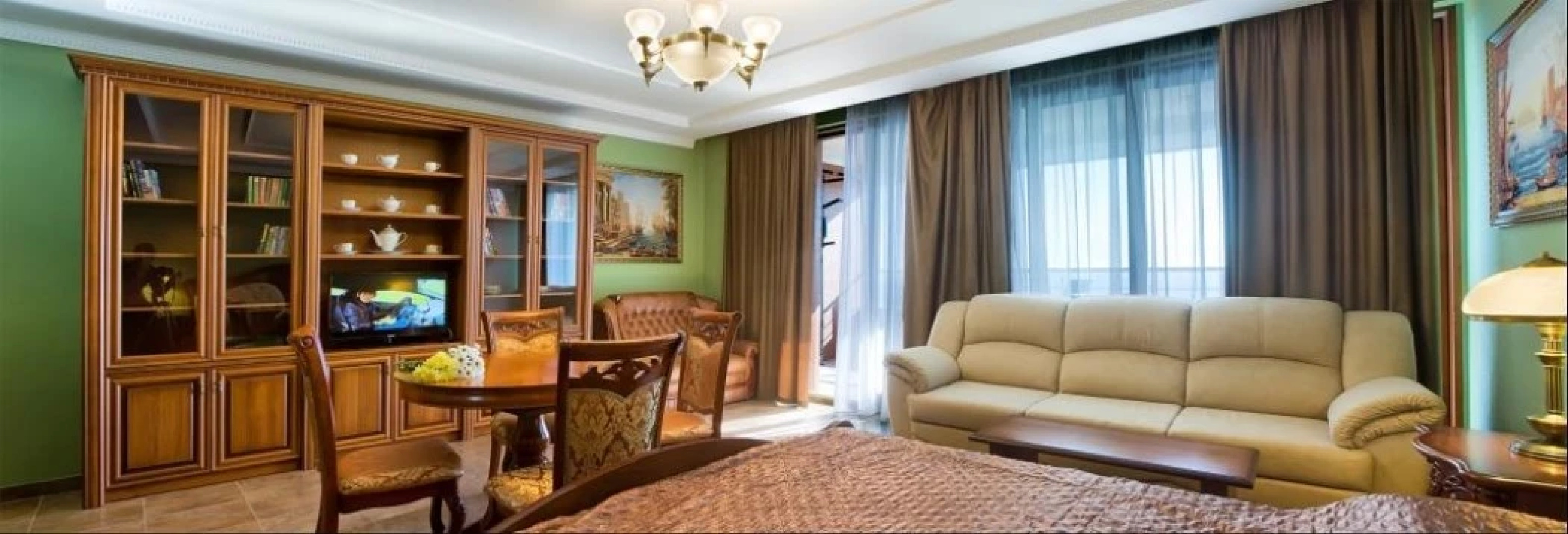 Апартаменты Фамилия