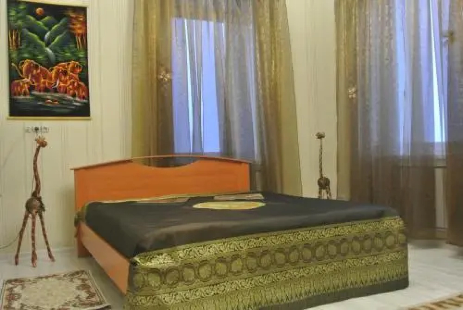 Dom U Naberezhnoy Hostel