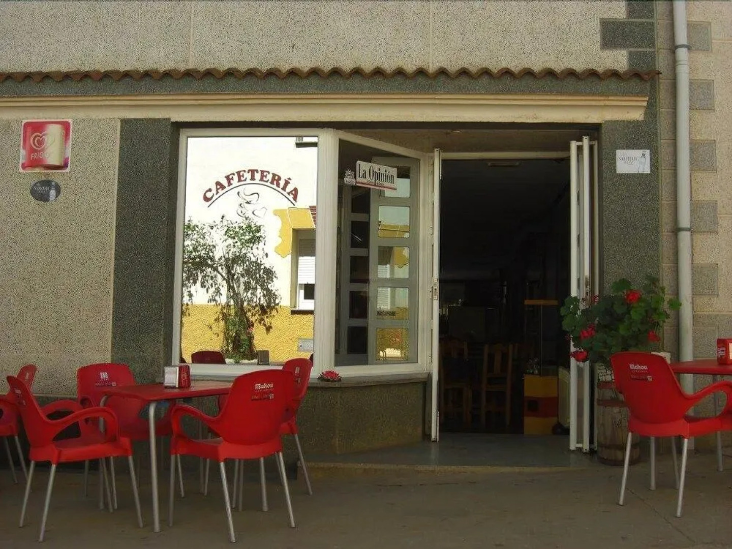 Albergue Agustina - Hostel