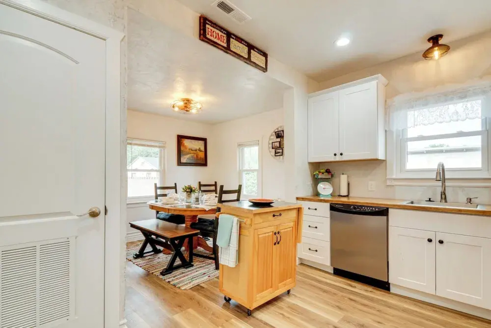 ATV & UTV Parking: Spacious Home in Richfield!