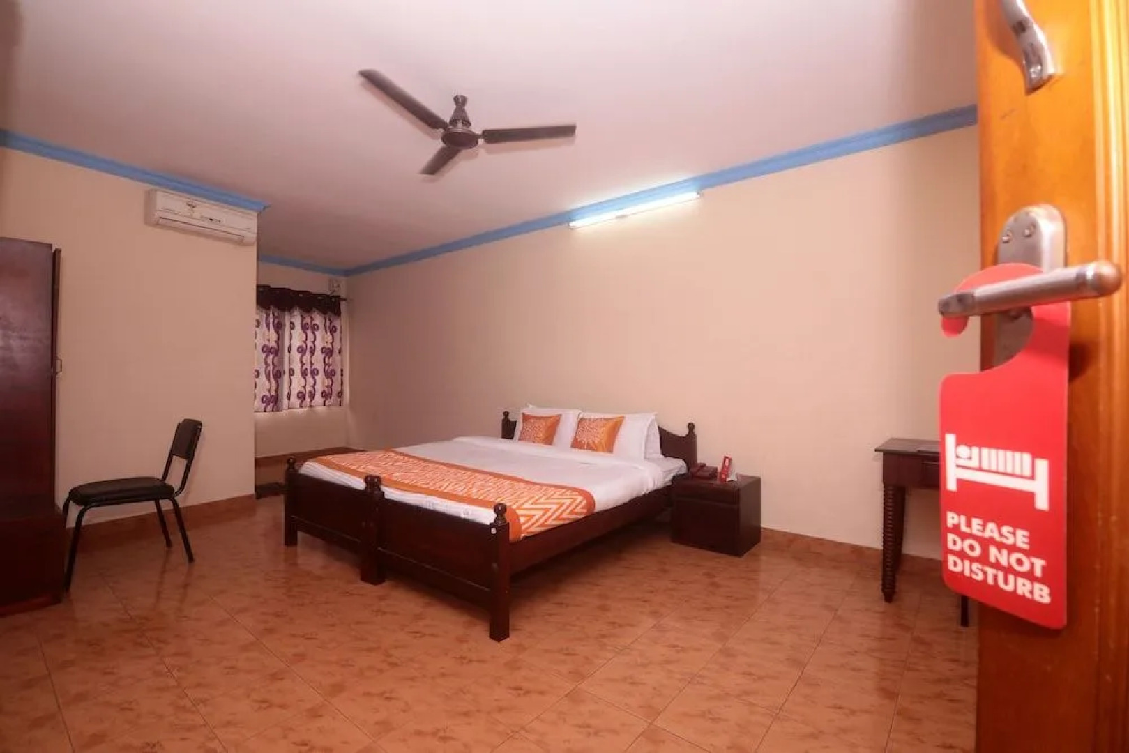 OYO 6711 Geojo Residency