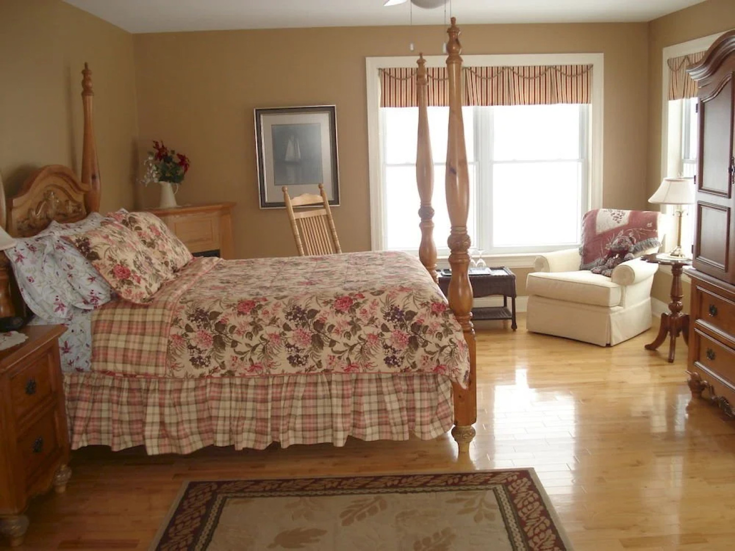 Sunset on the River B&B