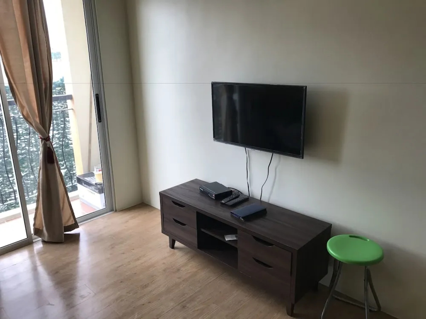 SR Vacation Rental - San Remo Oasis