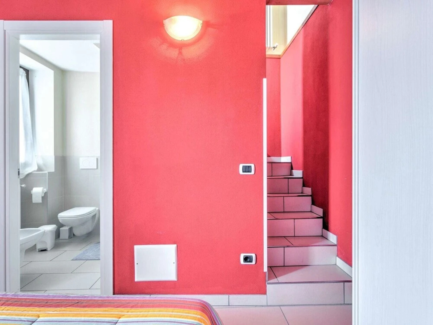 Modern Holiday Home with Swimming Pool in Gravedona