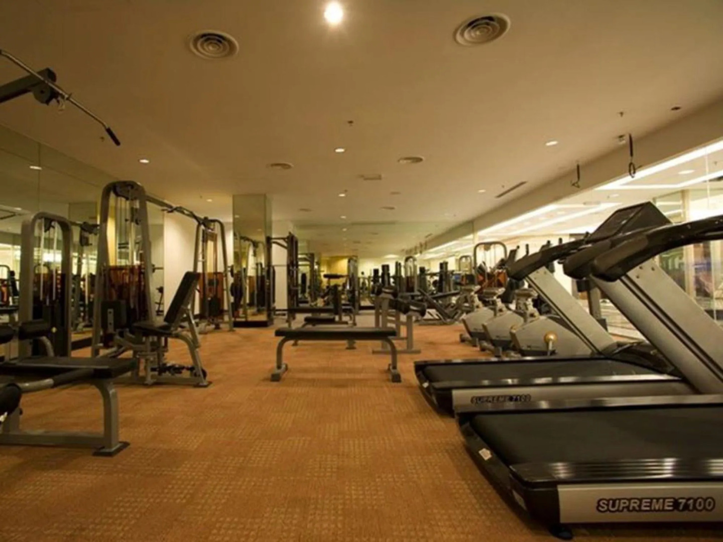 Imperial Palace Hotel