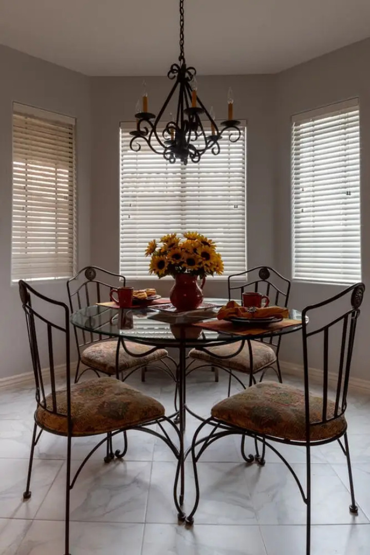 Sunset Sanctuary 3BR by Casago