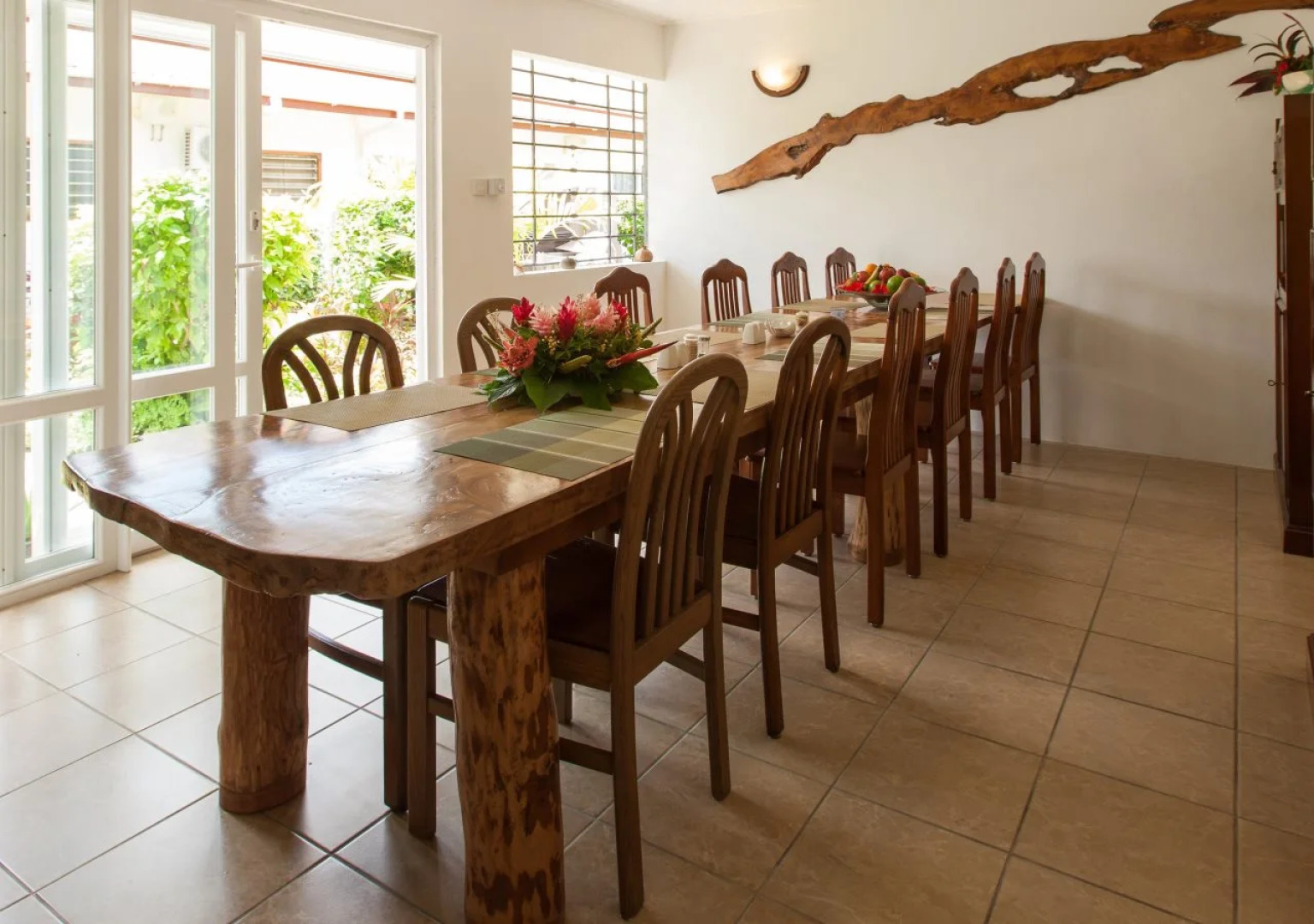 Le Relax St. Joseph Guest House