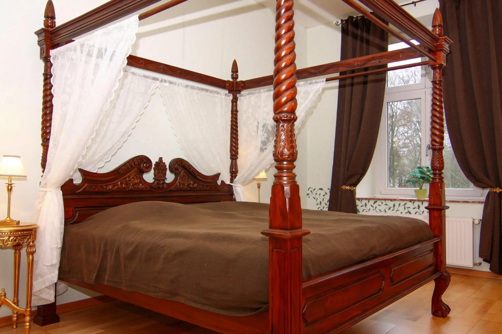 Apartments in Tressow Castle, Bobitz