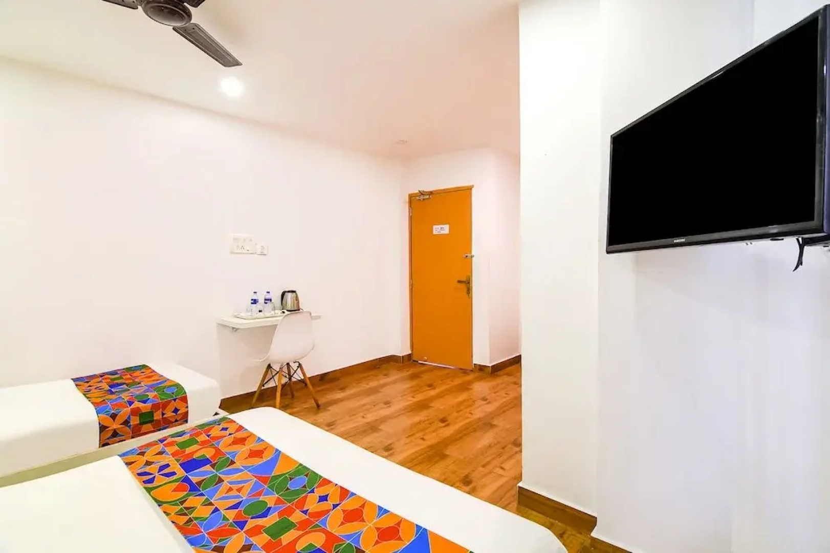 Transit Express By OYO Rooms
