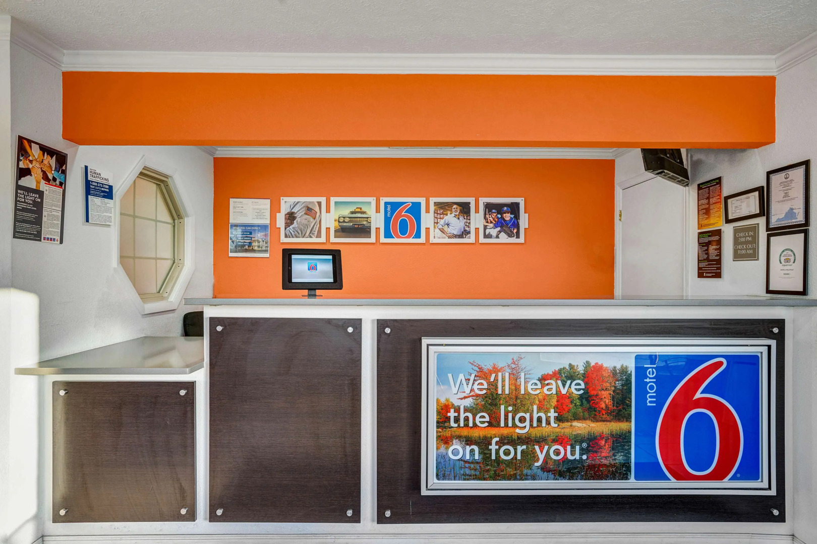 Motel 6 Hillsville, VA