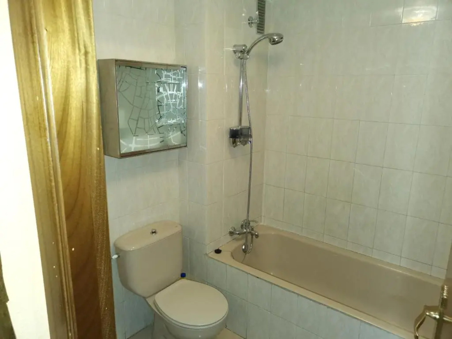 Plaza Europa 4 primera planta apartamento 10