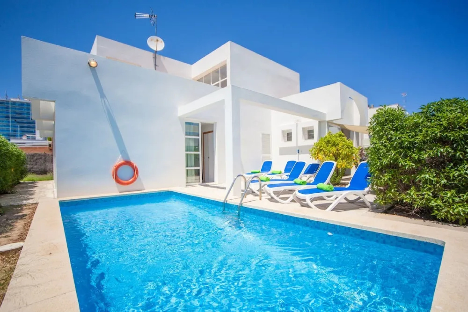 Tampa Bay V2E1 (Xerna)