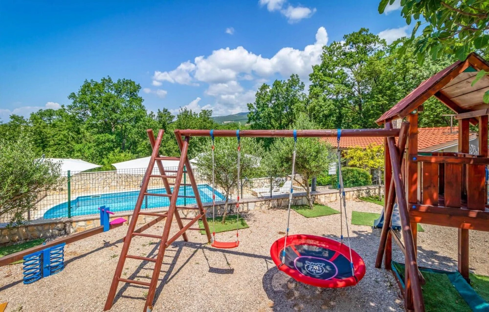 Amazing Home in Jadranovo With Wifi and 2 Bedrooms