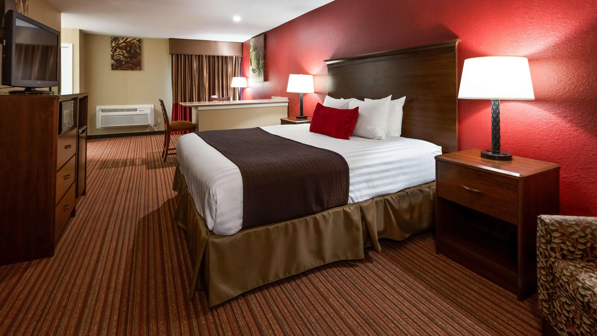 SureStay Plus by Best Western San Antonio Fiesta Inn