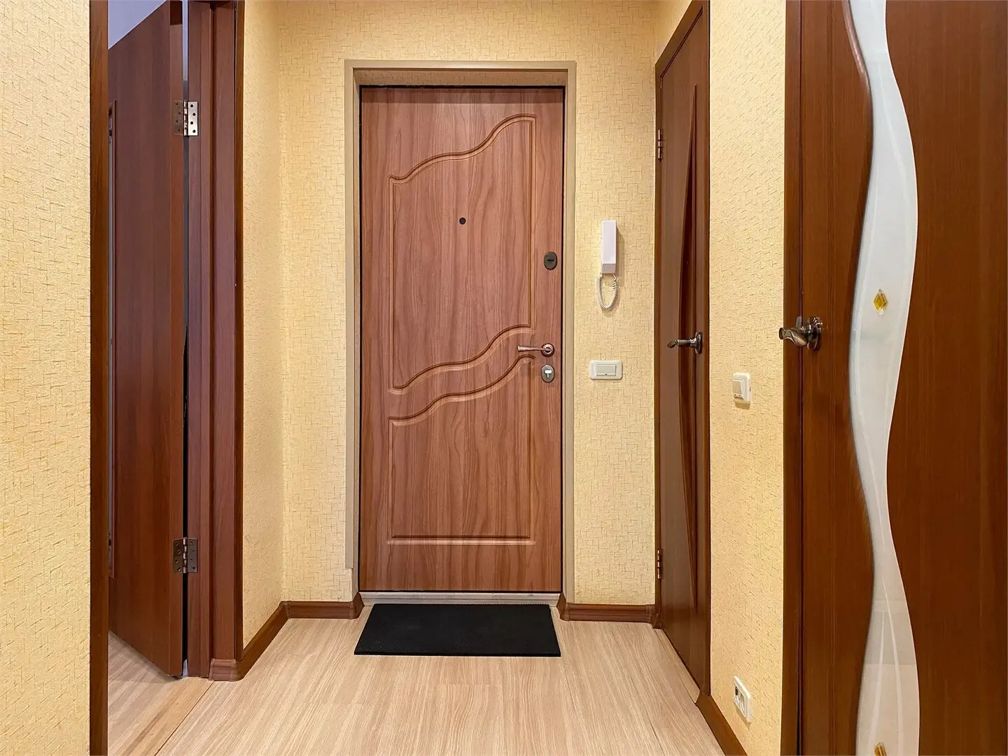 Гуднайт Апартс на ул. Ворошилова, д. 12