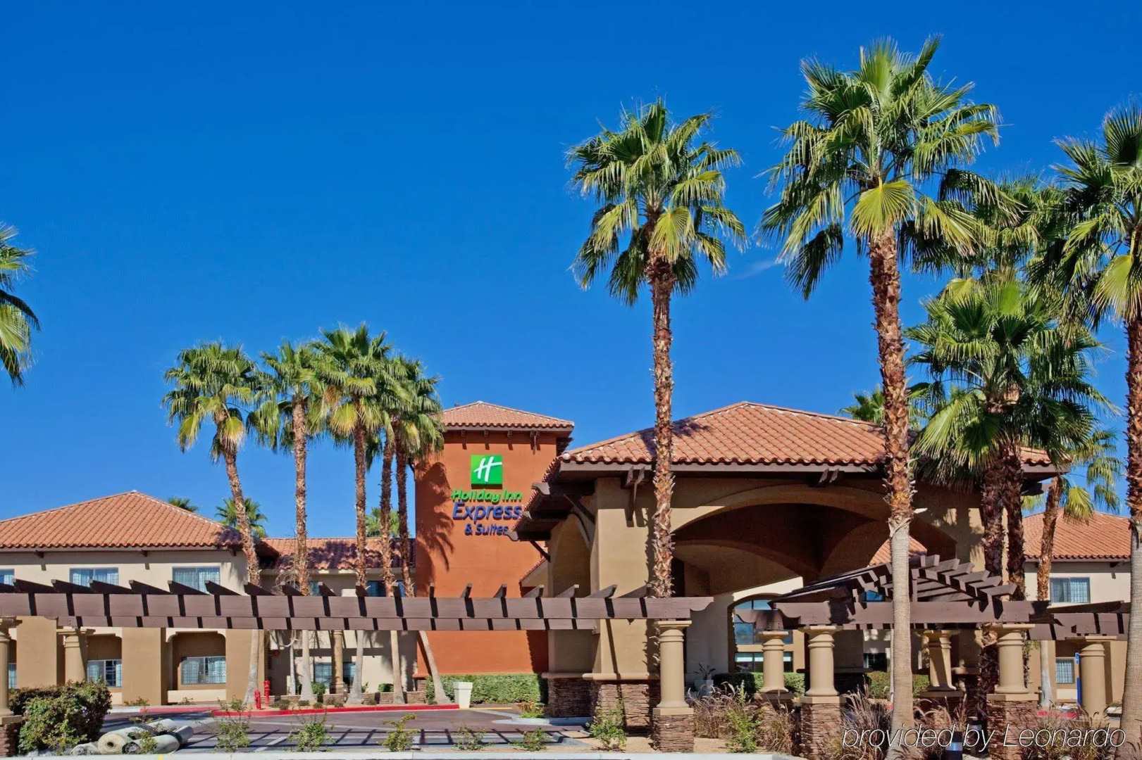 Holiday Inn Express & Suites Rancho Mirage - Palm Spgs Area by IHG