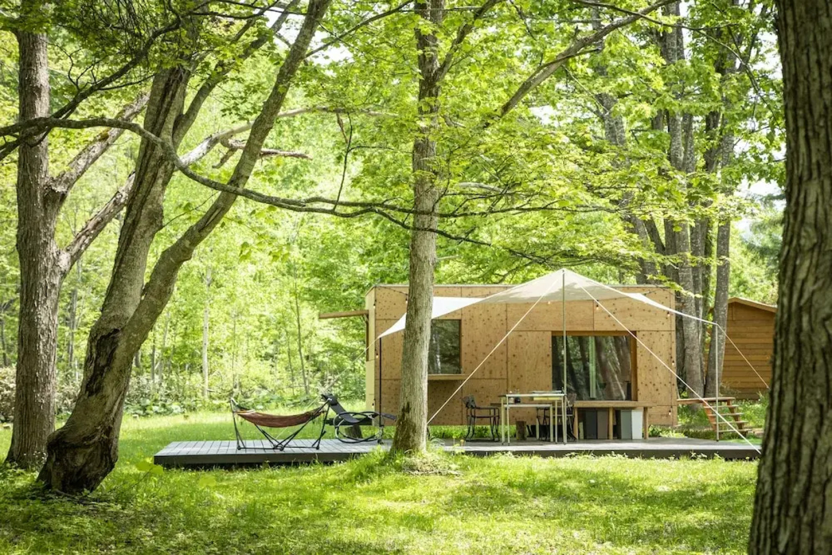 Jyubako AKAIGAWA TOMO PLAYPARK