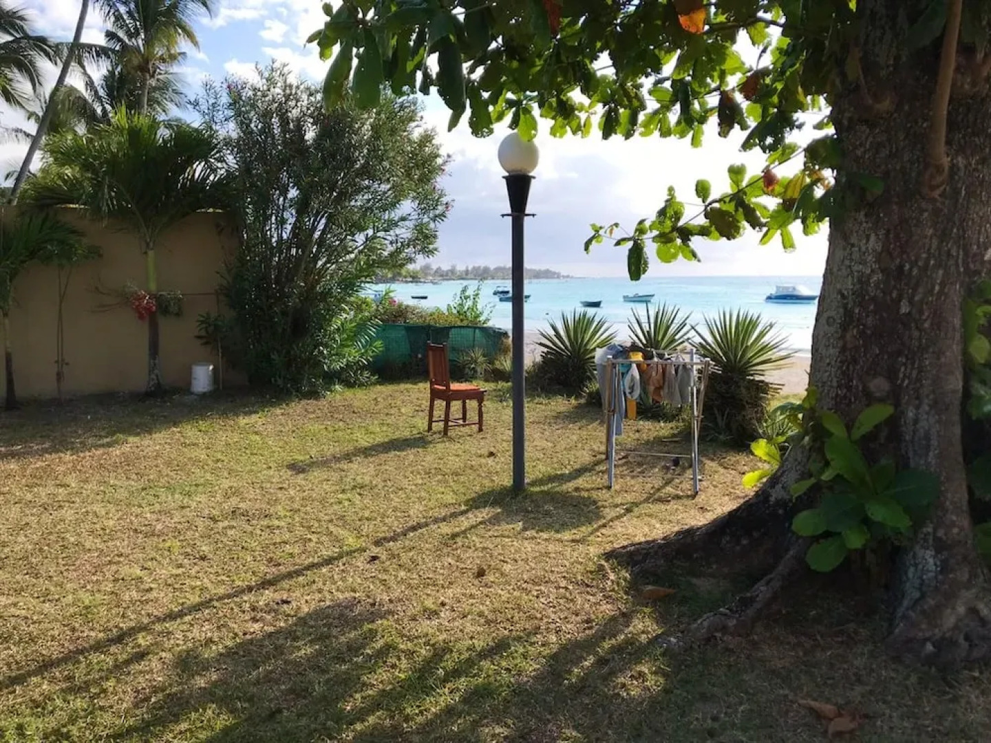 House With 3 Bedrooms in Trou-aux-biches, With Furnished Garden and Wi
