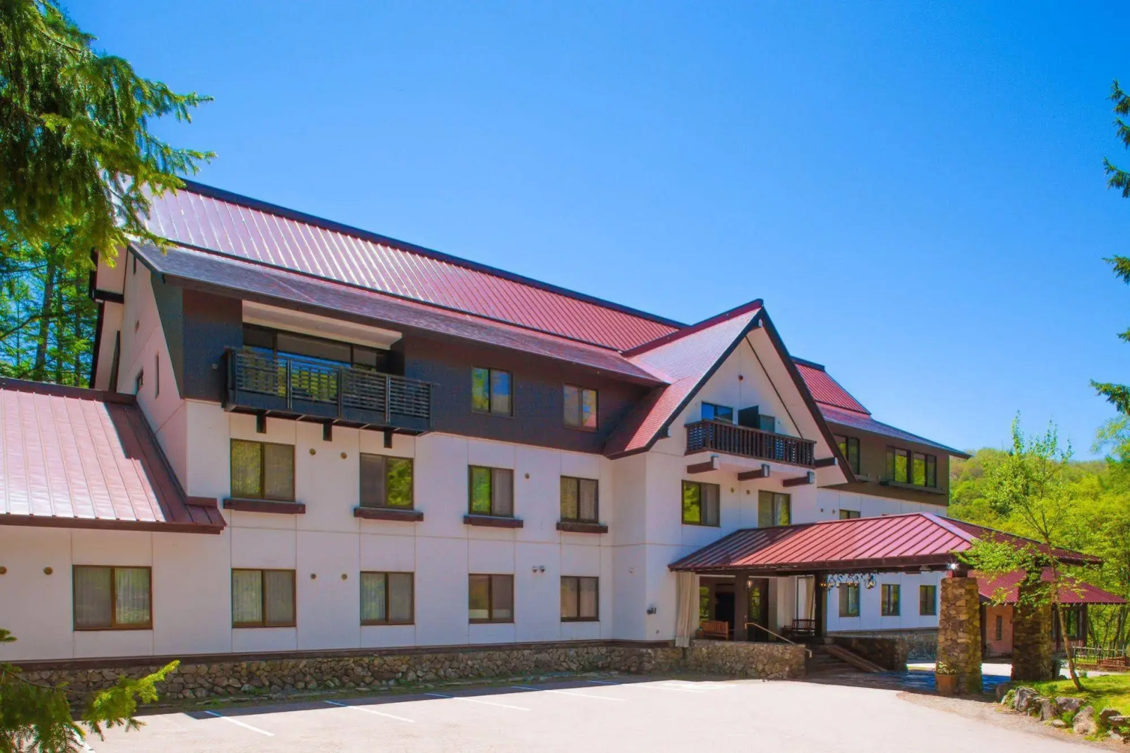 Izumigo Takayama Dog Paradise Hotel