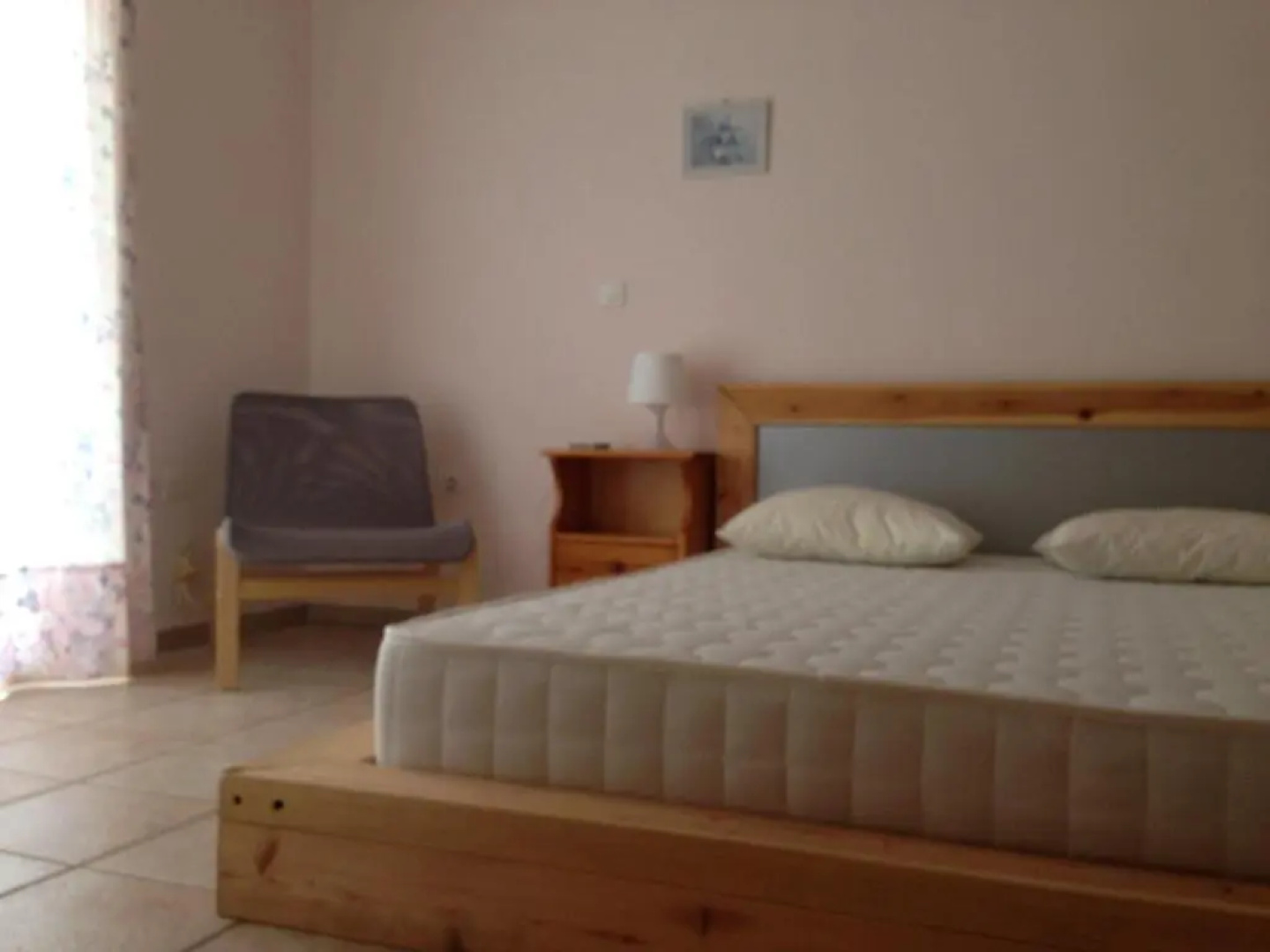 Lakis Apartments