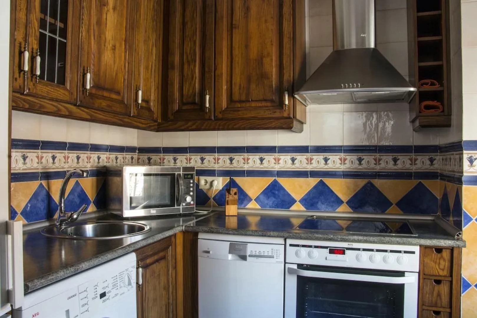 House With 3 Bedrooms in Muñogalindo, With Wonderful Mountain View