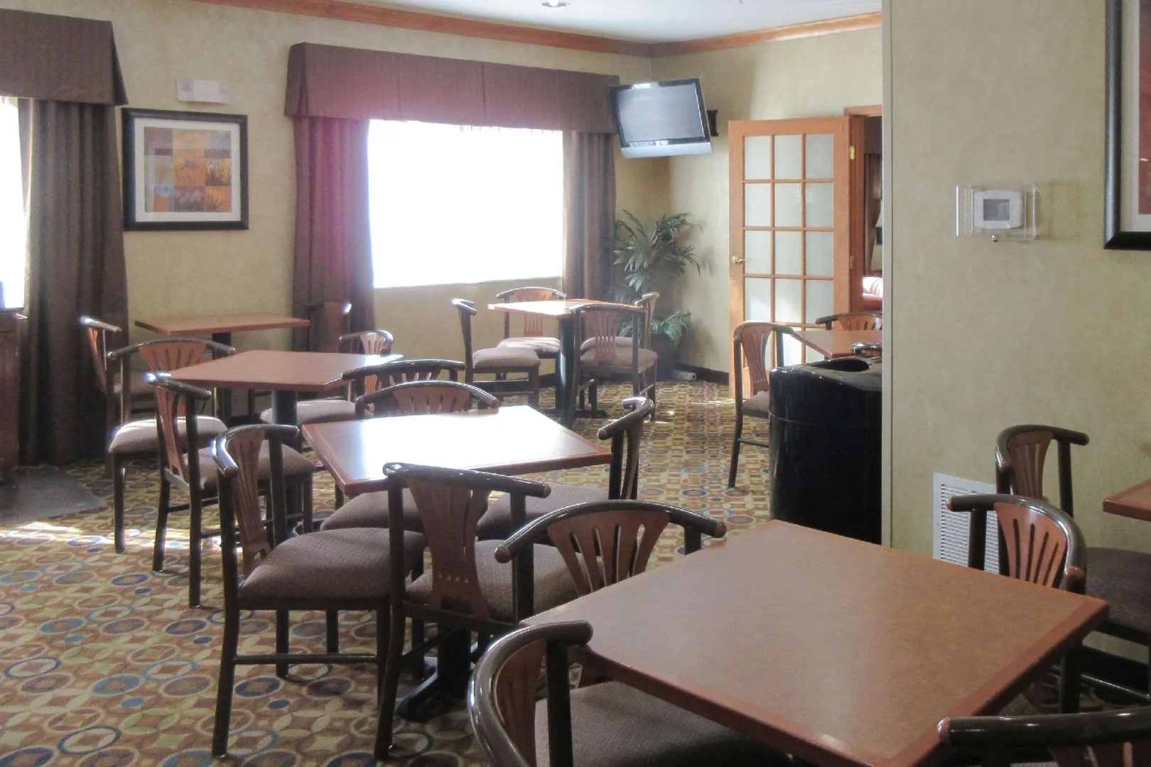 Clarion Pointe Medford