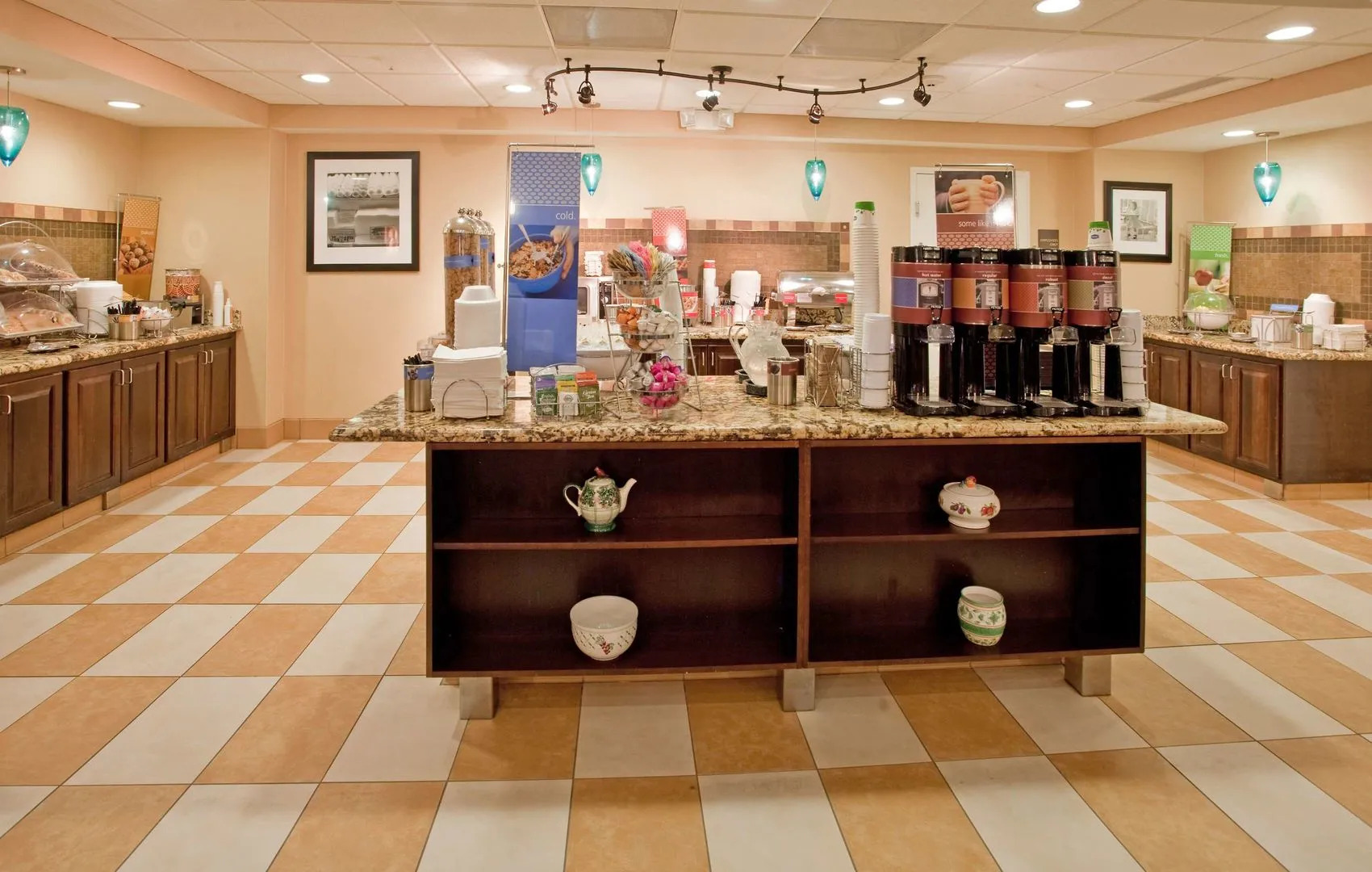 Hampton Inn & Suites St. Cloud, MN